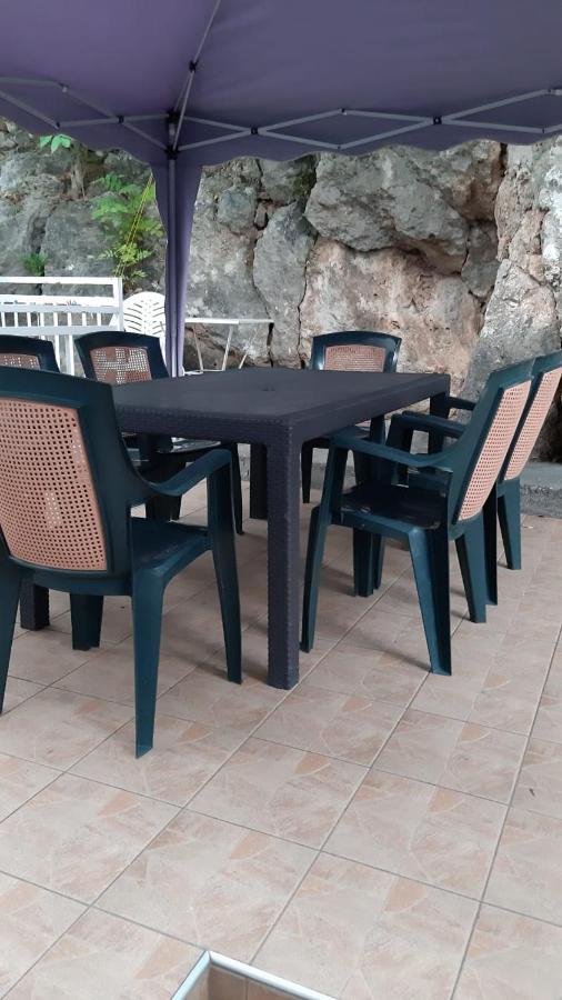 Apartmani Lara Gradac  Esterno foto