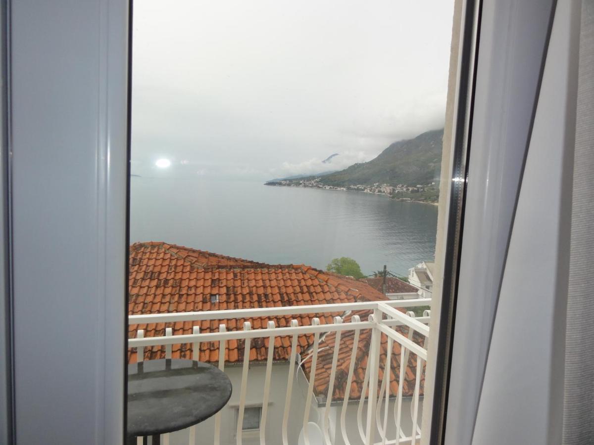 Apartmani Lara Gradac  Esterno foto